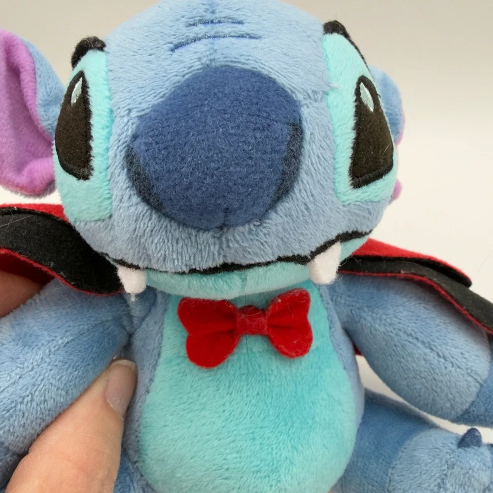 Disney Stitch Vampire Plush Halloween Small Stuffed Animal‎ Cape Fangs Just Play